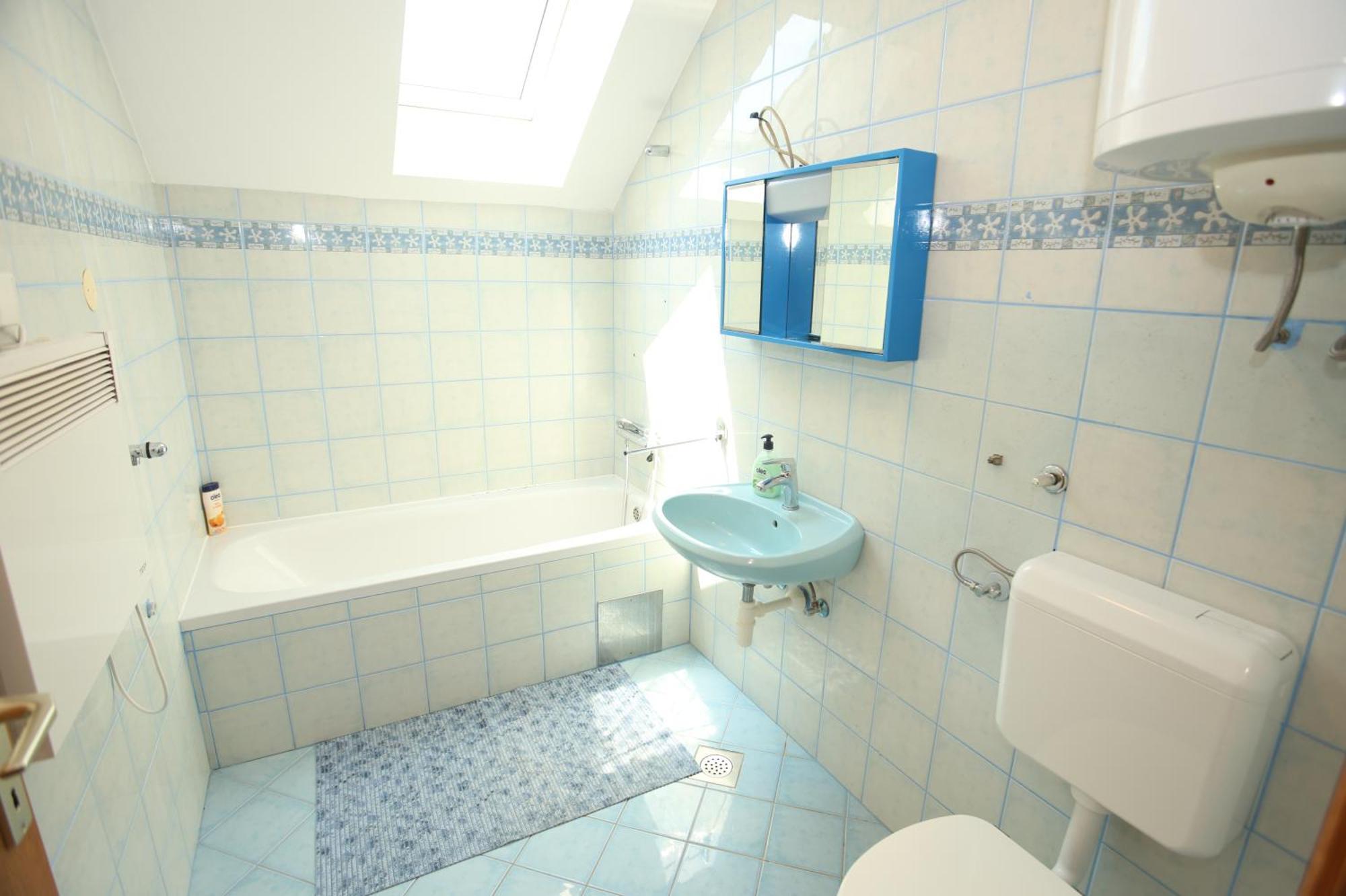 Leska Apartment *
