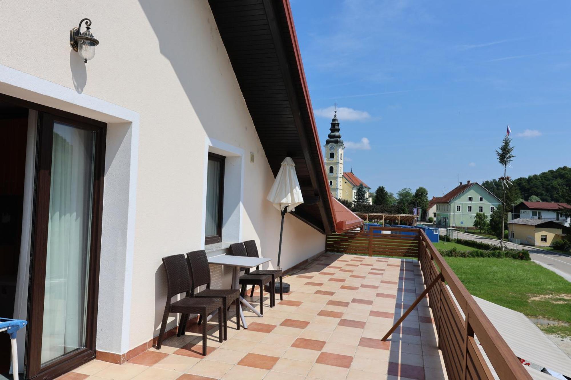 Leska * Zgornji Leskovec